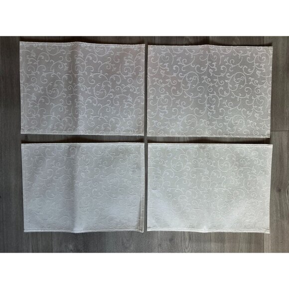 Lenox Opal Innocence Elegant White Fabric Placemats With Swirl Pattern - Picture 1 of 4
